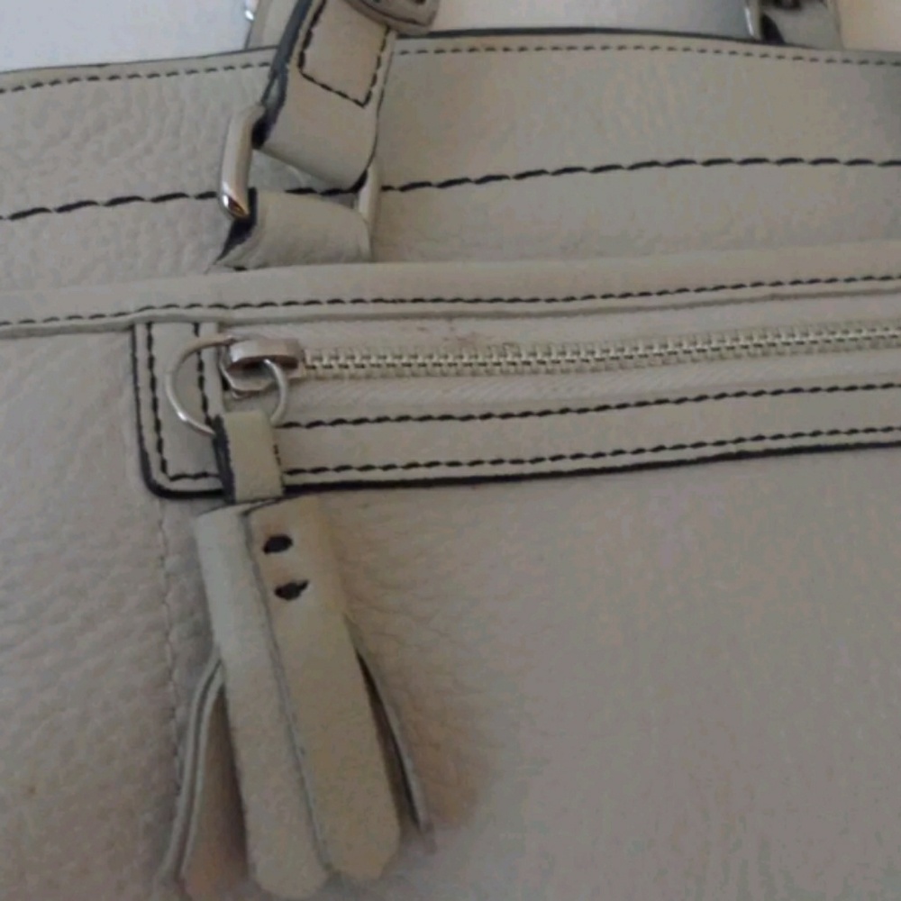 Coach Womens Cream/Ivory Handbag - Picture 2 of 7